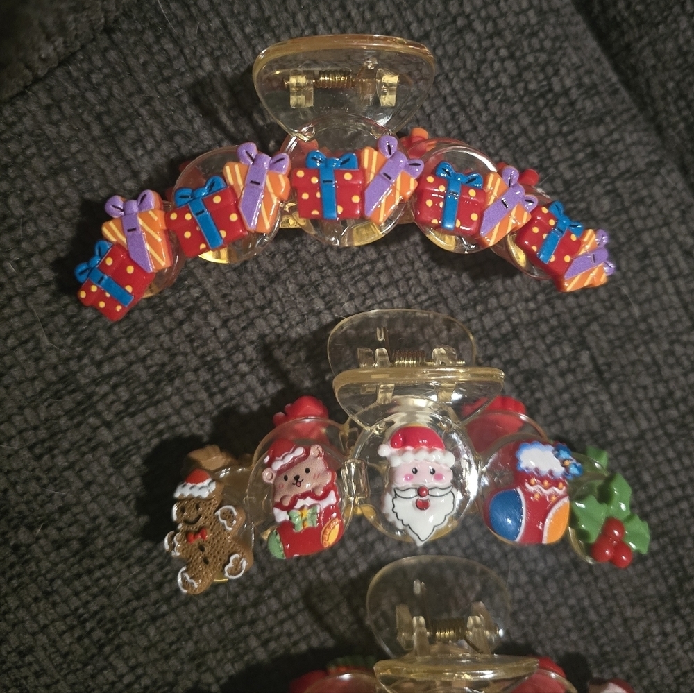 Festive Holiday Hair Clip Set (3) - Picture 2 of 4